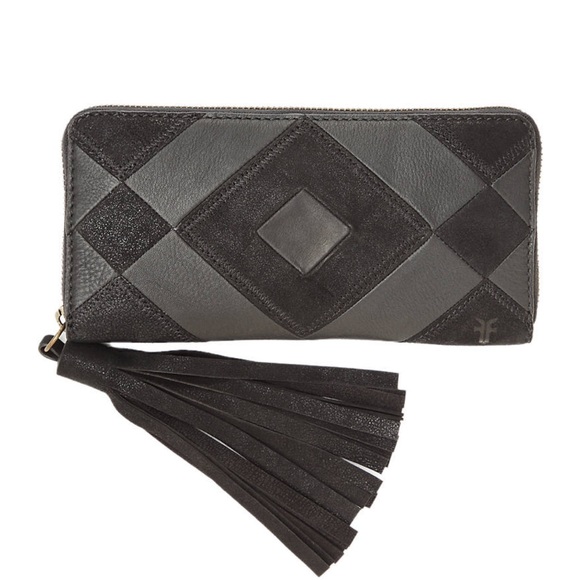 NWT Frye Miren Patchwork Black Leather Zip Wallet Continental Long Wallet
